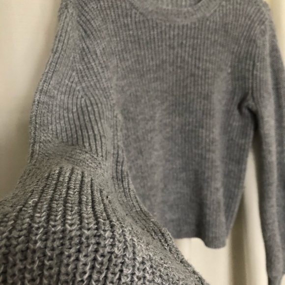 Grey sweater - Picture 3 of 4